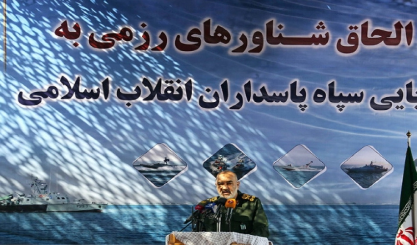 در مقابل هیچ دشمنی کرنش نمی‌کنیم