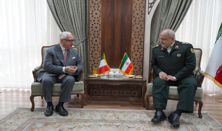 دیدار رئیس دانشگاه عالی دفاع ملی با پروفسور آندریا مارجلتّی رئیس اندیشکده مطالعات بین المللی رم ـ چزی (Ce.SI)